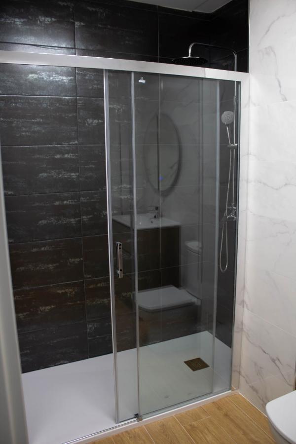 Rooms Luxury Madrid Exterior foto