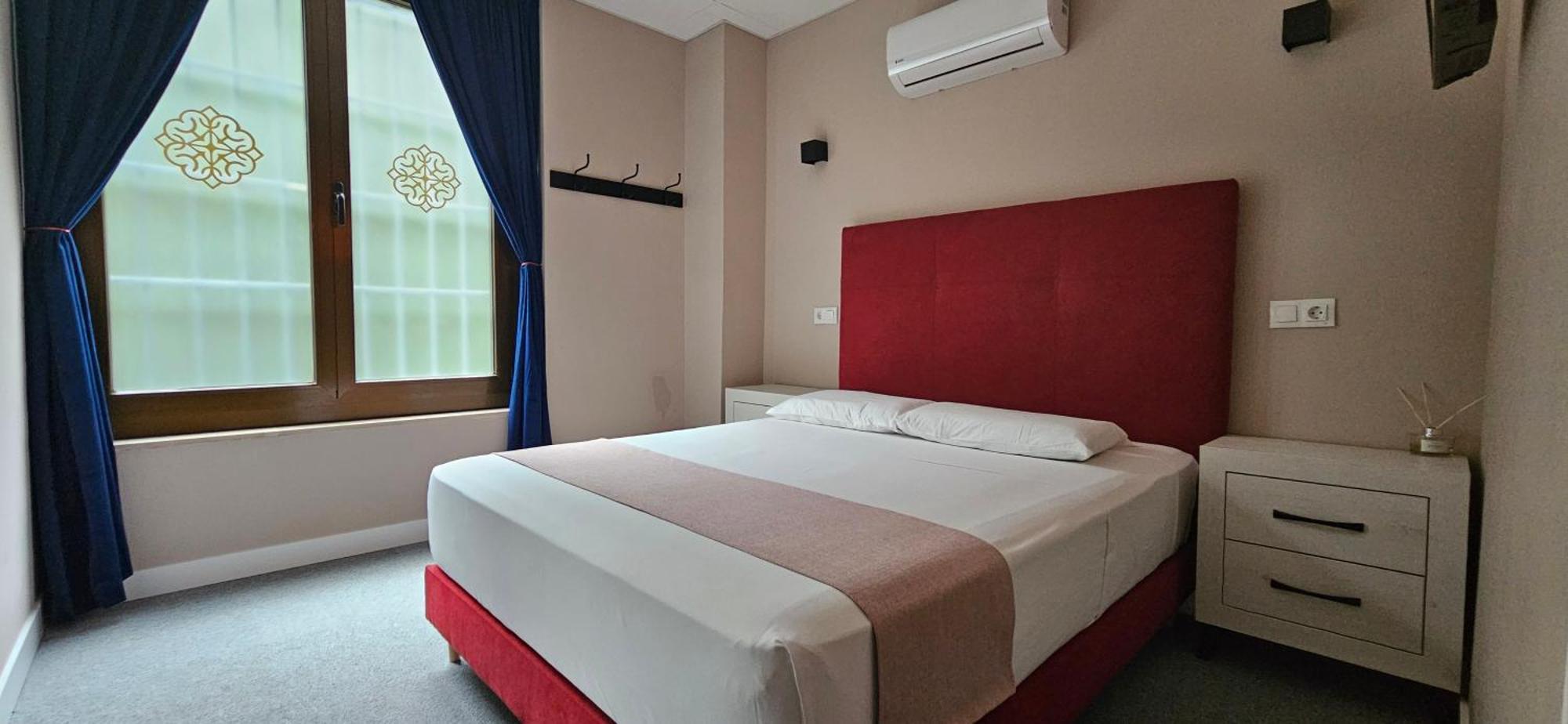 Rooms Luxury Madrid Exterior foto