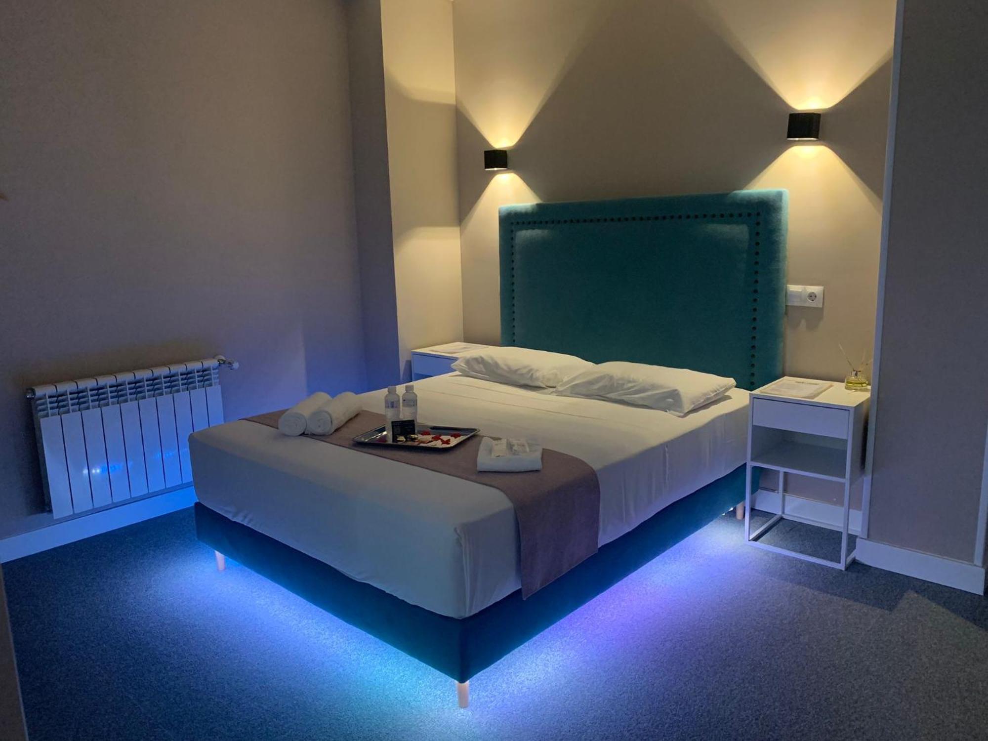 Rooms Luxury Madrid Exterior foto